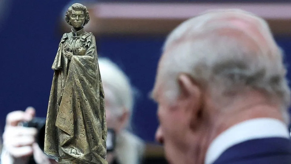 Stogodišnjica kraljice Elizabete II: Planovi za memorijal u St. James's Parku i nova fondacija sa 40 miliona funti