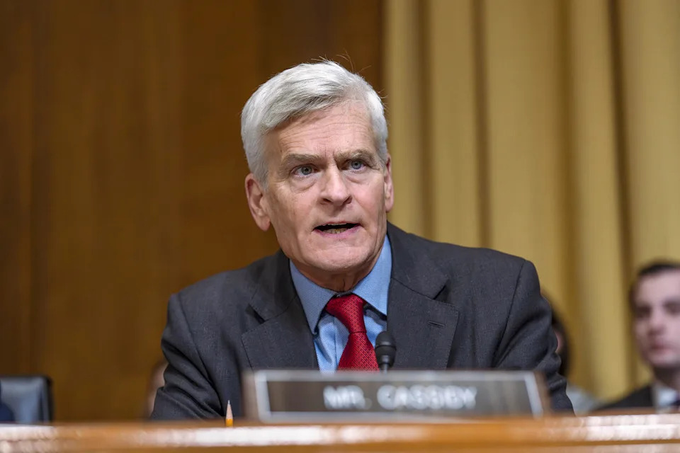 Trump Tests GOP Loyalty With High-Stakes May Primaries — Massie, Cassidy and Indiana Races in the Crosshairs