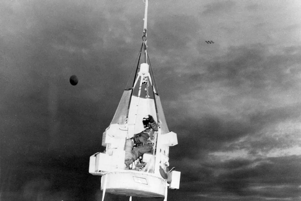 Joe Kittinger — Od Skoro Fatalnog Pada Do Rekorda Sa 102.800 Stopa