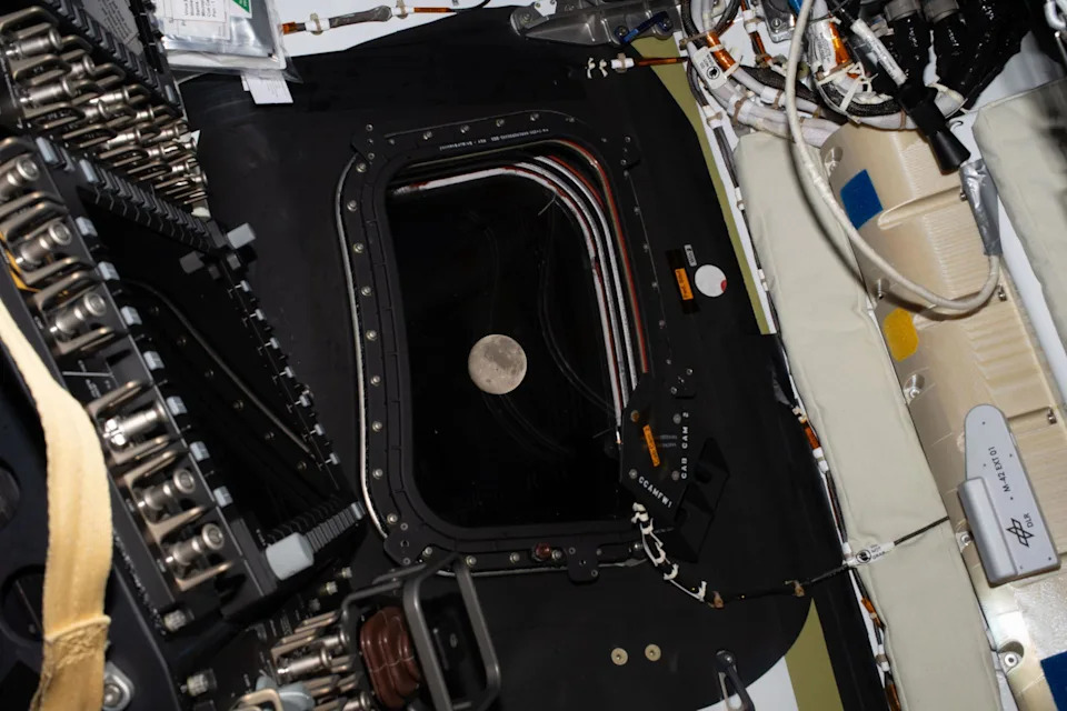 Dva rovera, dve strane Marsa: NASA objavila uporedne panorame Curiosity i Perseverance