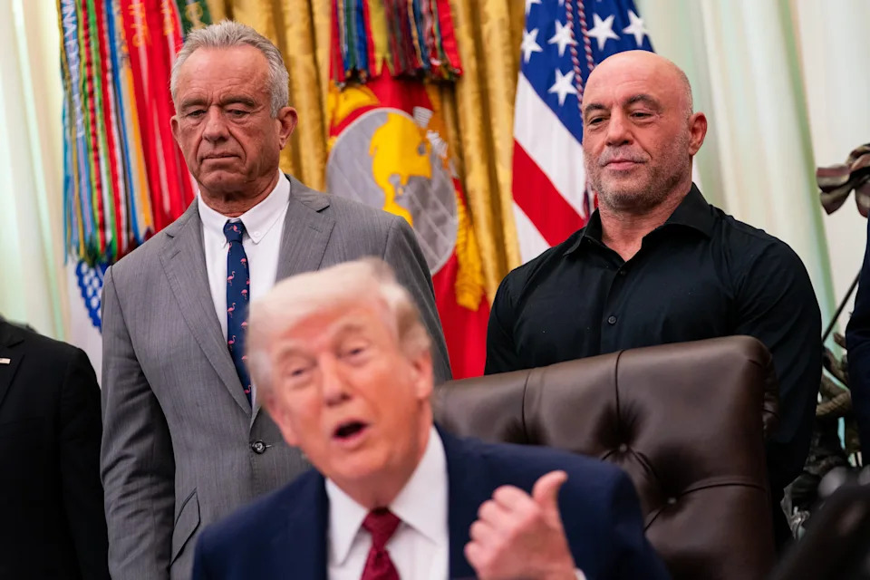Newsom Taunts Joe Rogan, Calls Podcaster 'Little Guy' and Says He's Sliding Into 'Irrelevancy'