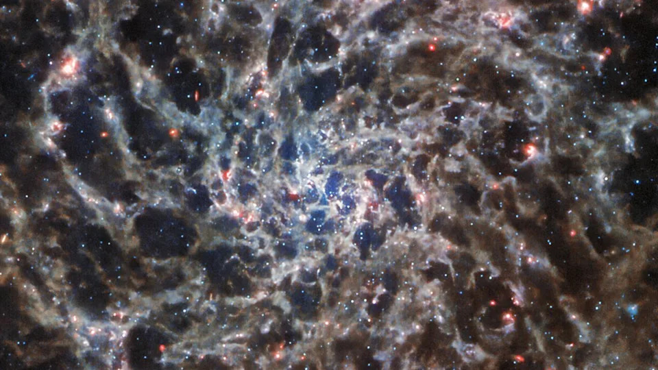 48 Zapanjujućih Fotografija James Webb Teleskopa — Najlepši Trenuci JWST-a