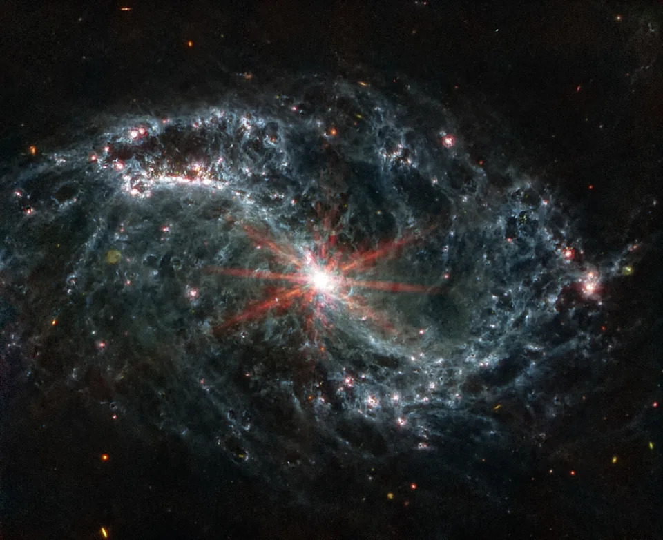 48 Zapanjujućih Fotografija James Webb Teleskopa — Najlepši Trenuci JWST-a