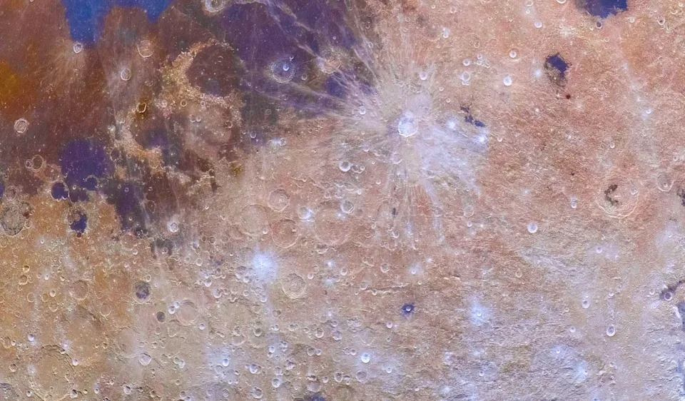 Kako su Reid Wiseman i astrofotograf Andrew McCarthy otkrili boje dalje strane Meseca
