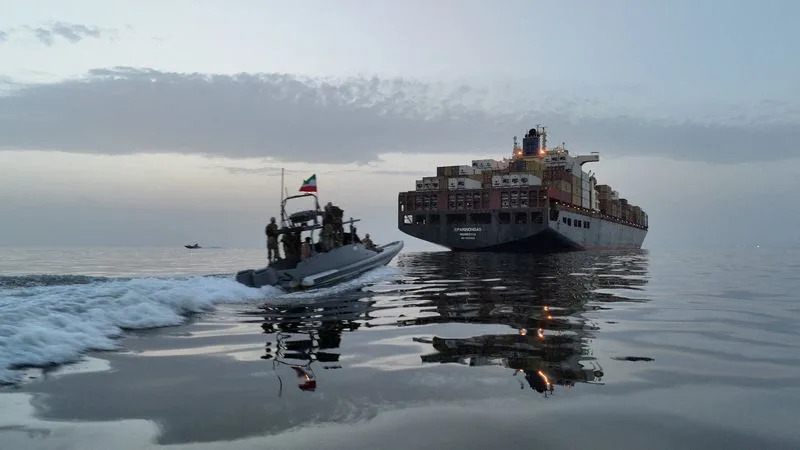 Ekskluzivno: Irak i Pakistan Sklopili Sporazume s Iranom — Teheran Preuzima Kontrolu Hormuza