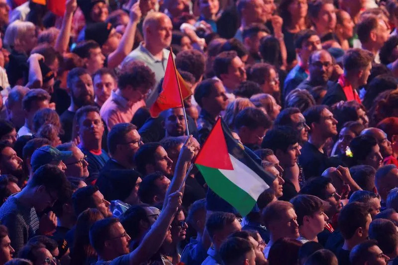 Napeta Evrovizija u Beču: Pet Zemalja Bojkotuje, Izrael Se Plasirao u Finale