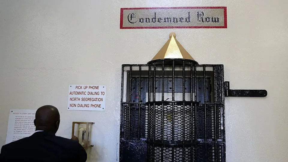 Report: California Death-Row Inmates Used Taxpayer-Funded Tablets To View Pornography, Evade Controls
