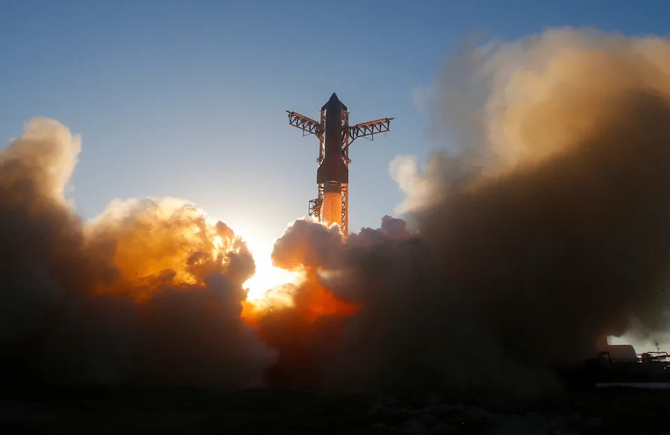 Od eksplozija do prekretnica: Starship pred 12. letom — šta je SpaceX naučio