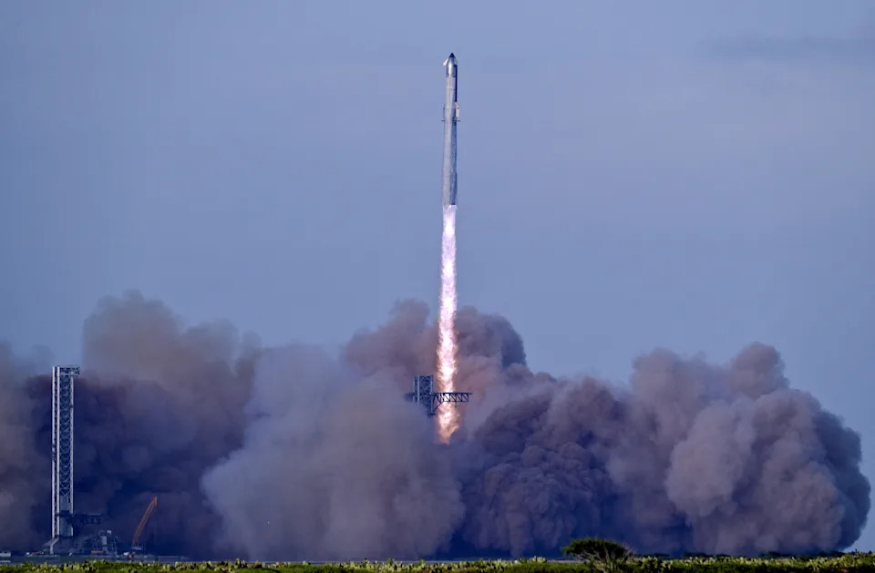 Od eksplozija do prekretnica: Starship pred 12. letom — šta je SpaceX naučio