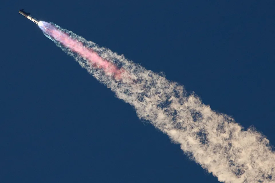 Od eksplozija do prekretnica: Starship pred 12. letom — šta je SpaceX naučio
