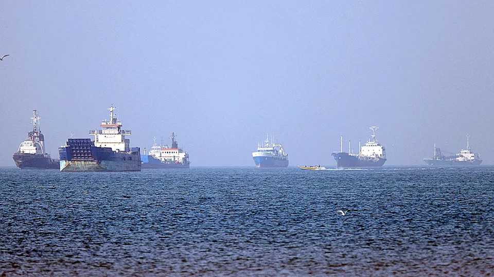 Brod Zaplenjen Kod Fujairah — Moguća 