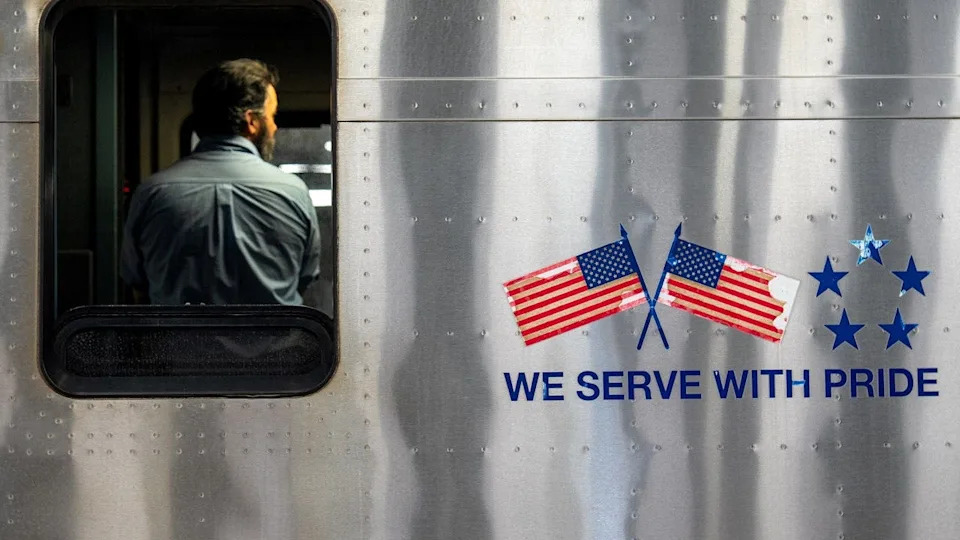 Long Island Rail Road Strike Halts Service for About 330,000 Daily Riders as Contract Talks Stalemate
