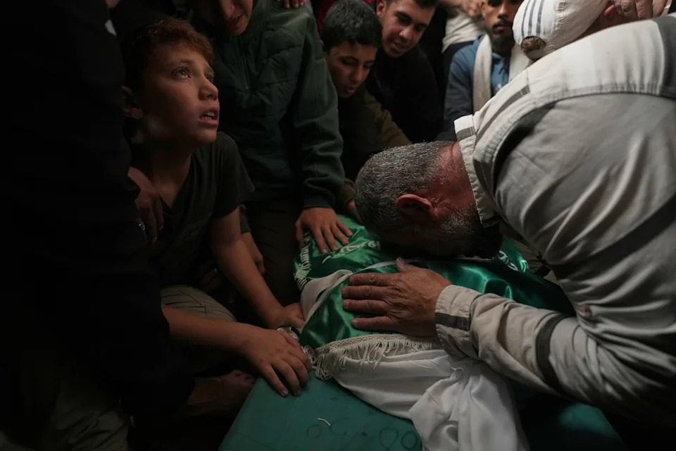 Fotografije iz Gaze: Posledice izraelskog vazdušnog udara u kojem je poginuo komandant Hamasa