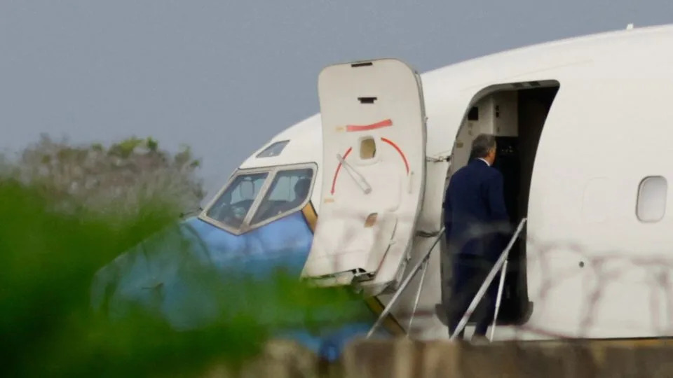 Kuba se Priprema za 'Invaziju' — Poseta Šefa CIA, Optužnice i Pogoršanje Humanitarne Krize