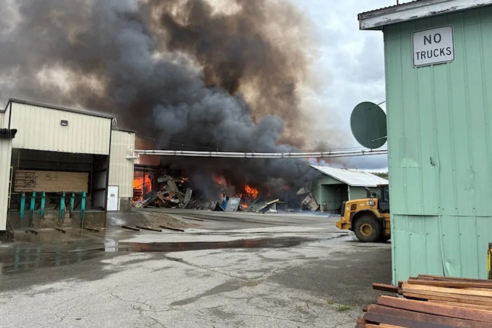 Firefighter Killed, Several Hurt in Silo Explosion at Robbins Lumber in Searsmont, Maine