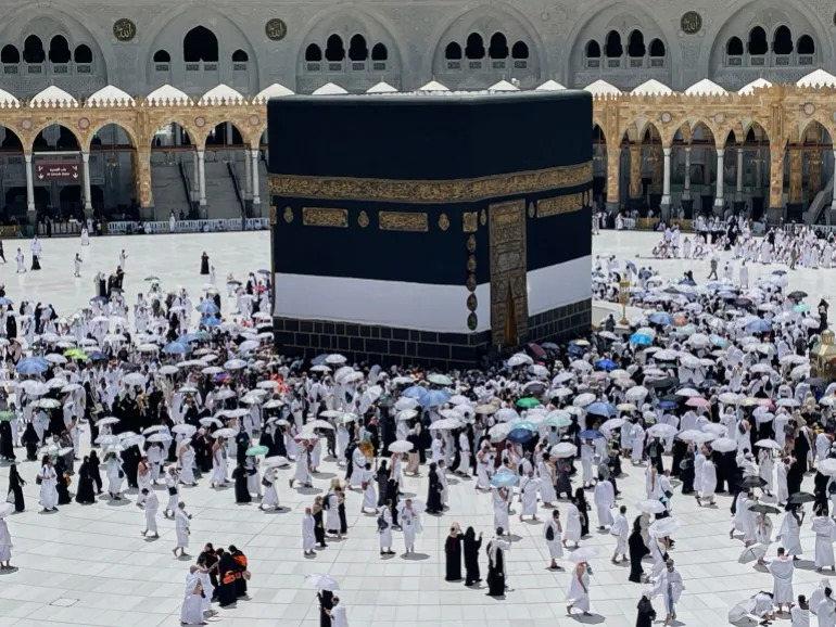 Kada su hadž i Eid al-Adha 2026? Vizuelni vodič kroz muslimansko hodočašće