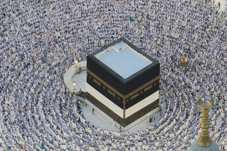 Kada su hadž i Eid al-Adha 2026? Vizuelni vodič kroz muslimansko hodočašće