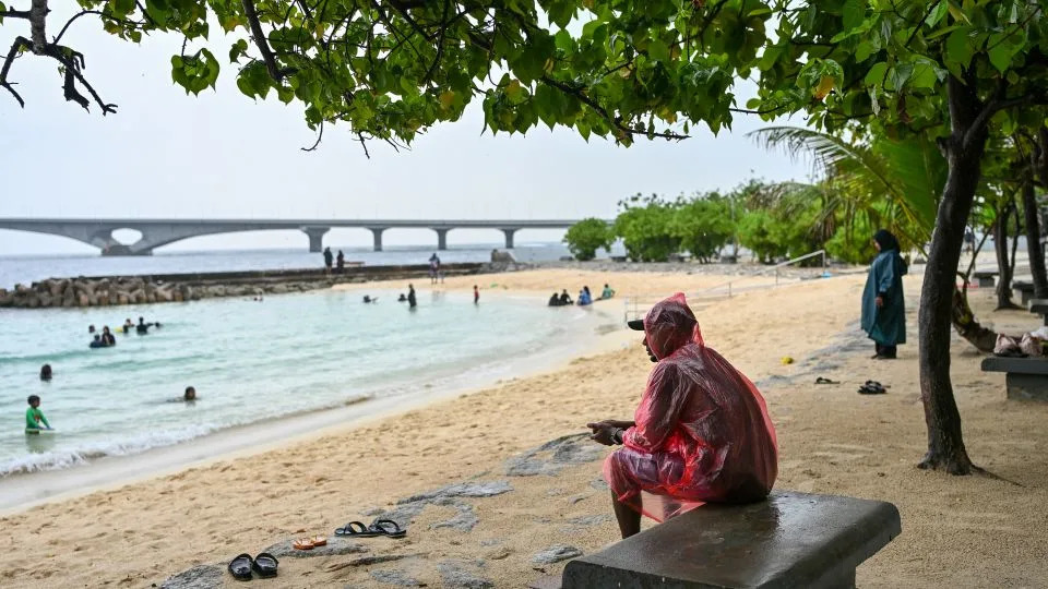 Tragedija u podvodnoj pećini na Maldivima: Pet italijanskih ronilaca nastradalo, istraga u toku