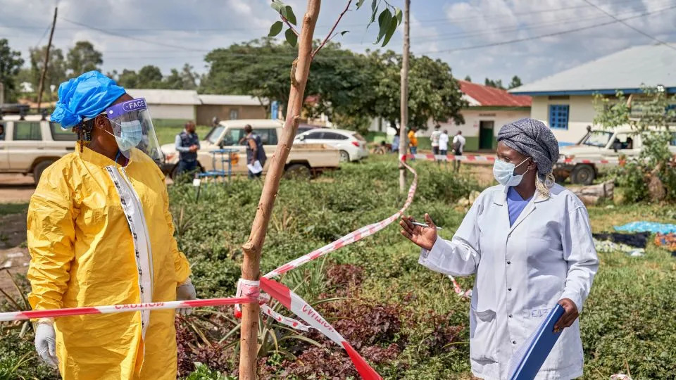 Ebola u DR Kongo: Kako bushmeat, pogrebni običaji i dezinformacije pogoršavaju širenje retkog Bundibugyo soja