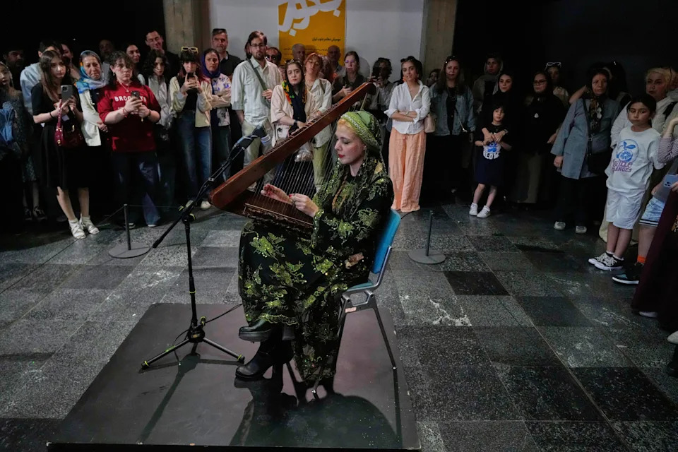Živa muzika se vraća u Teheran: Koncerti se obnavljaju uz krhki prekid vatre