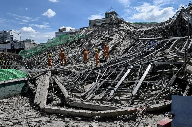 Philippine Rescuers Race to Find Survivors After Angeles Building Collapse; Death Toll Rises to Four