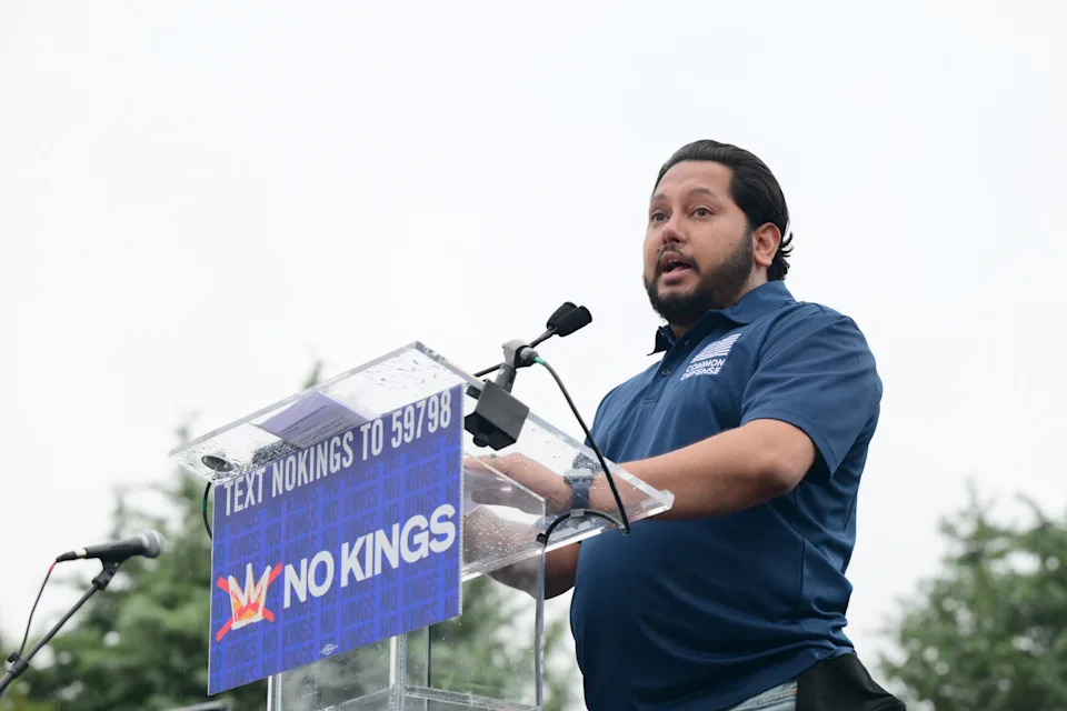 Veterans Say Trump 'Dishonored' Memorial Day With Partisan Post; Critics Point To Past Remarks And Controversial Arch Plan