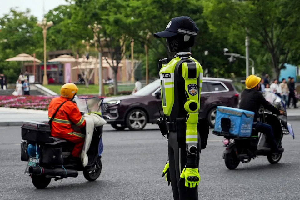 Kina Uvodi Jedinstvene Digitalne ID Brojeve Za Sve Humanoidne Robote