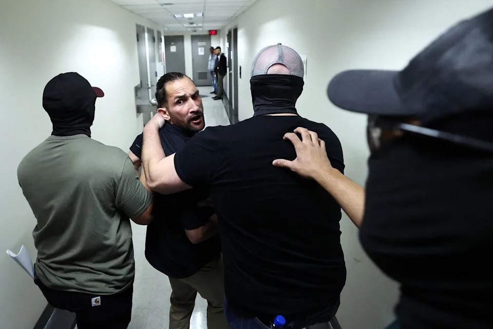 ‘Insane,’ ‘Gross,’ ‘Unsafe’: Internal ICE Messages Expose Overcrowding and Health Risks at Manhattan Lockup