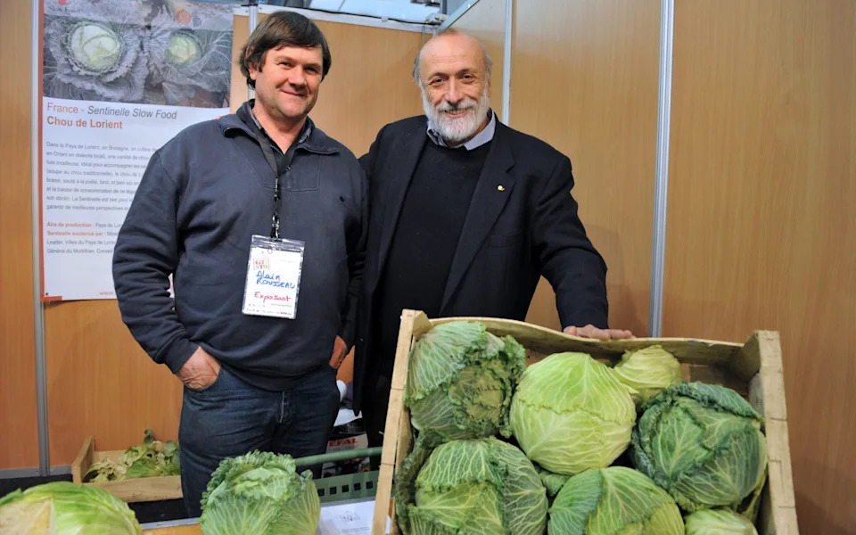 Carlo Petrini, Osnivač Slow Food Pokreta, Preminuo u 76. Godini — Branitelj Lokalne Gastronomije i Održivosti