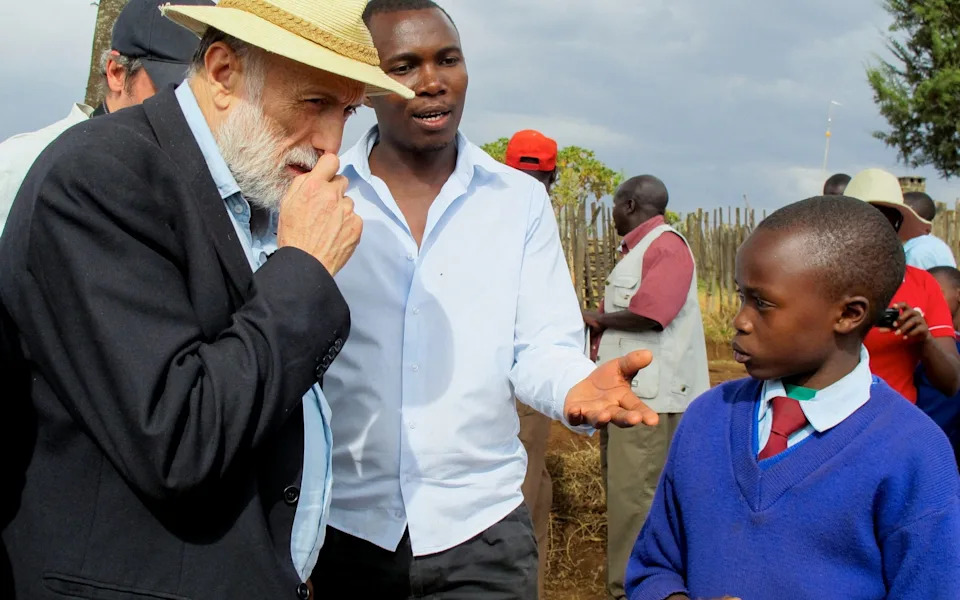 Carlo Petrini, Osnivač Slow Food Pokreta, Preminuo u 76. Godini — Branitelj Lokalne Gastronomije i Održivosti