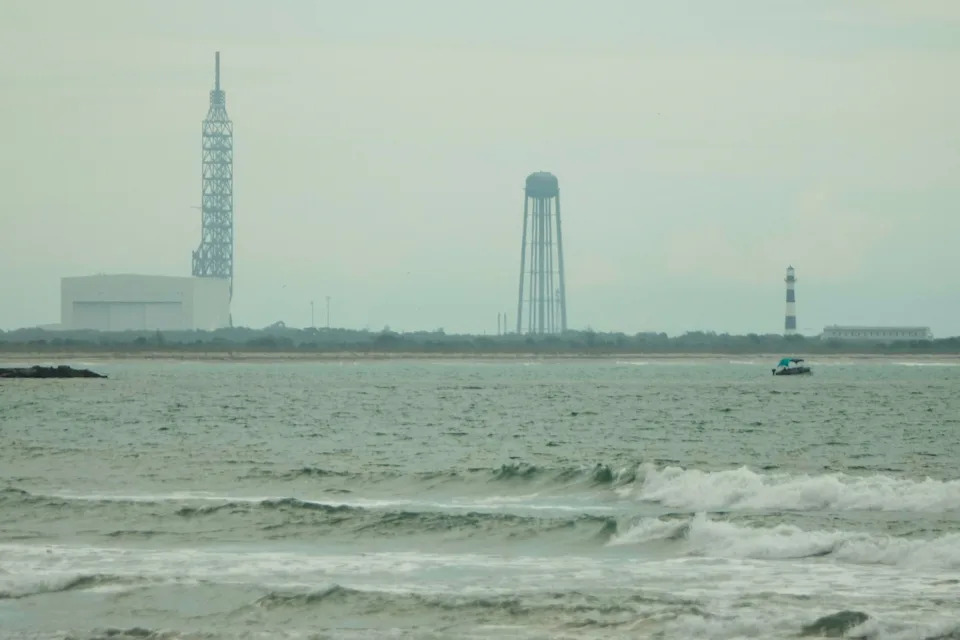 Blue Origin: Eksplozija New Glenn Rakete Nije Uništila Rezervoare, Ali Je Lansirna Rampa Oštećena