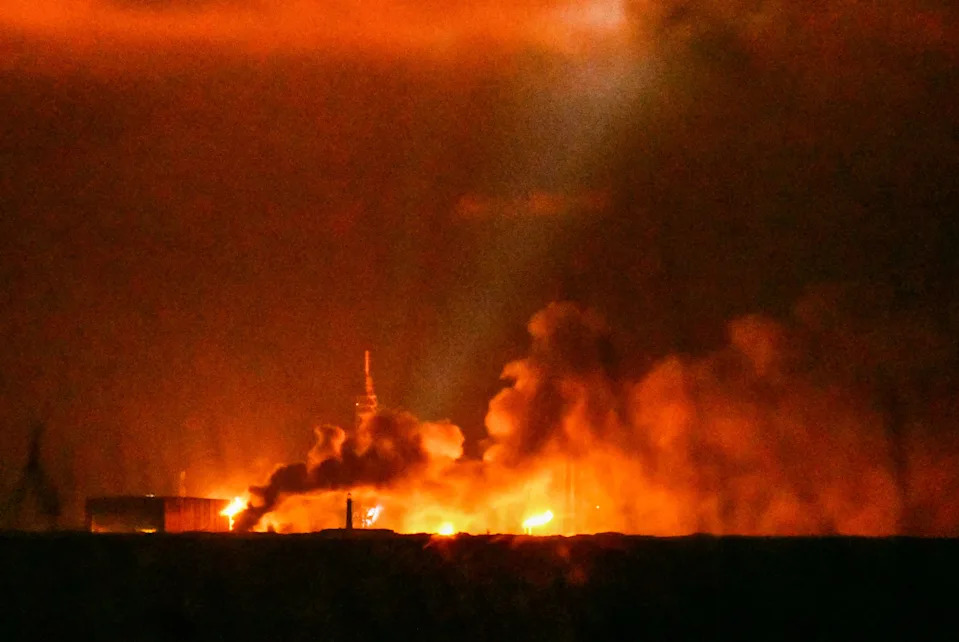 Jared Isaacman Obišao Mesto Eksplozije New Glenn Rakete na Cape Canaveral — Šteta, Uticaj na Artemis i Planovi Popravke