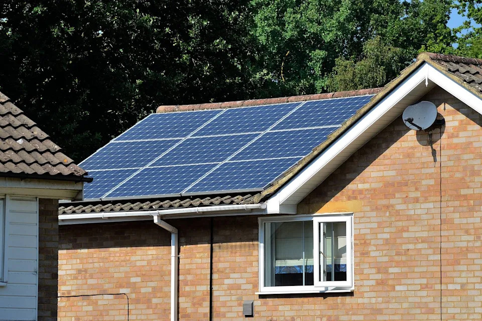 Kako novo obećanje Eda Milibanda o 'net zero' utiče na vaše račune i dom