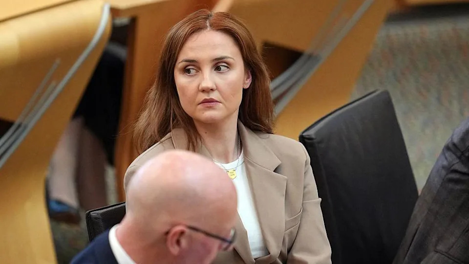 Scotland Urges Phone-Free Classrooms — New Guidance and Consultation Planned