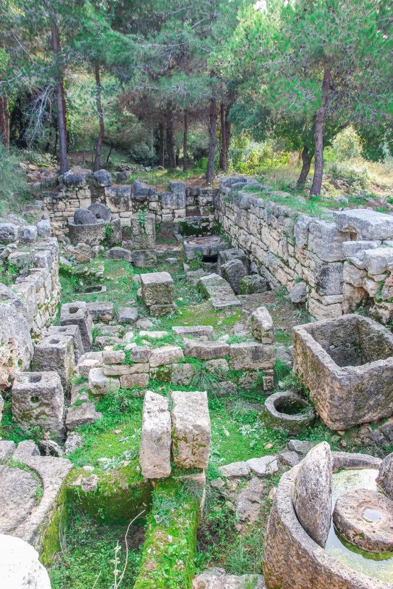 Izraelska Ofanziva Na Jug Libana Preti Uništenjem Drevne Baštine — Beaufort Zauzet, Tir U Opasnosti