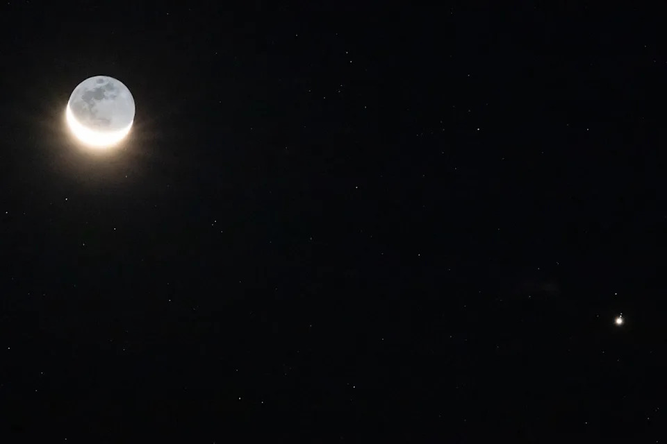 Kako Uočiti Veneru i Jupiter Na Večernjem Nebu — Retka Konjunkcija 8. i 9. Juna