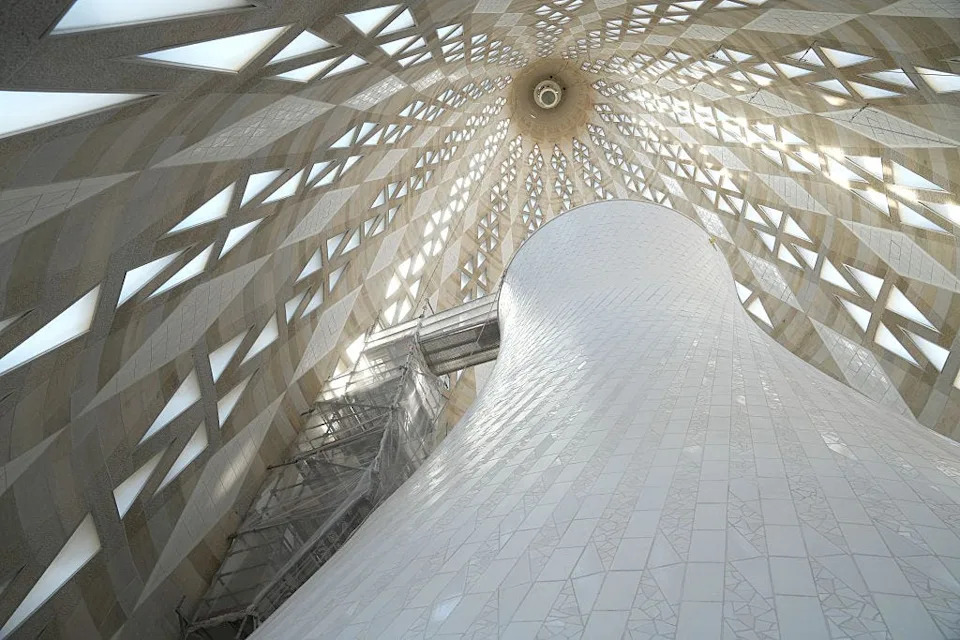 Papa Leo XIV Blagoslovi Završnu Kulu Sagrada Família U Barseloni — 10. Jun