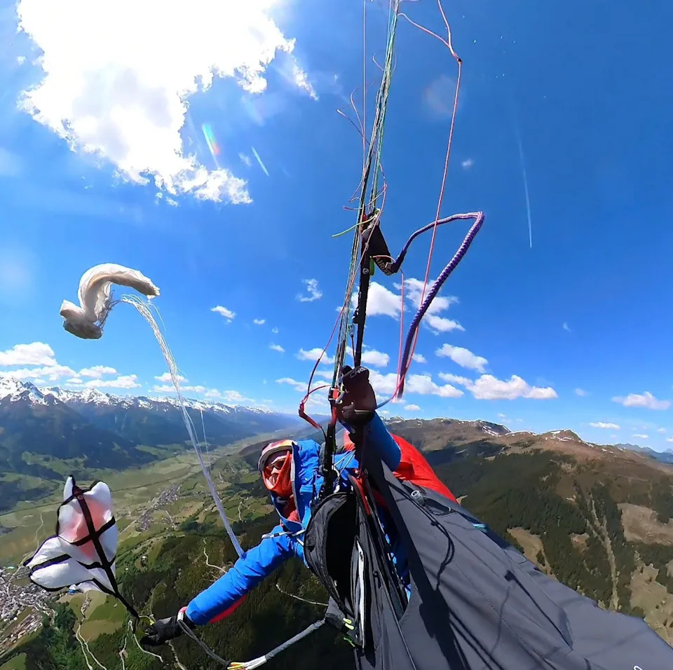 Paragliderka Preživela Horor: Krilo Cessne 172 Preseklo Je Njenu Jedrilicu — Spasila Se Rezervnim Padobranom