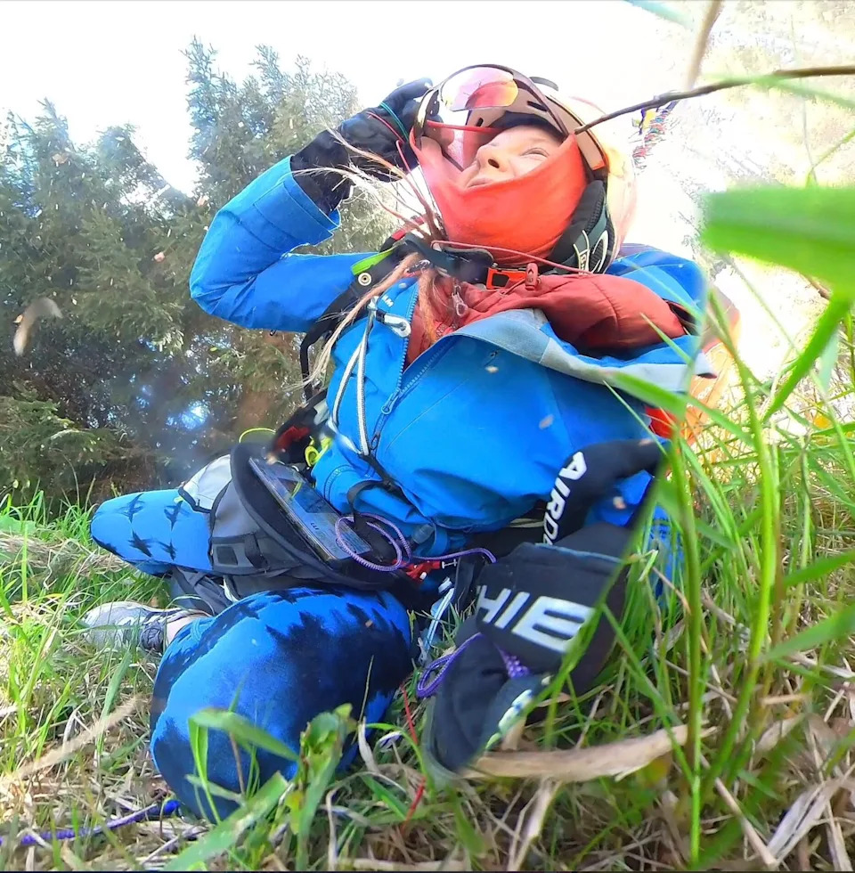 Paragliderka Preživela Horor: Krilo Cessne 172 Preseklo Je Njenu Jedrilicu — Spasila Se Rezervnim Padobranom