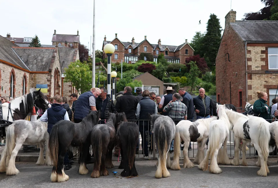 250. Appleby Horse Fair: Šarene Kočije, Desetine Hiljada Posetilaca i Prvo Korišćenje Prepoznavanja Lica