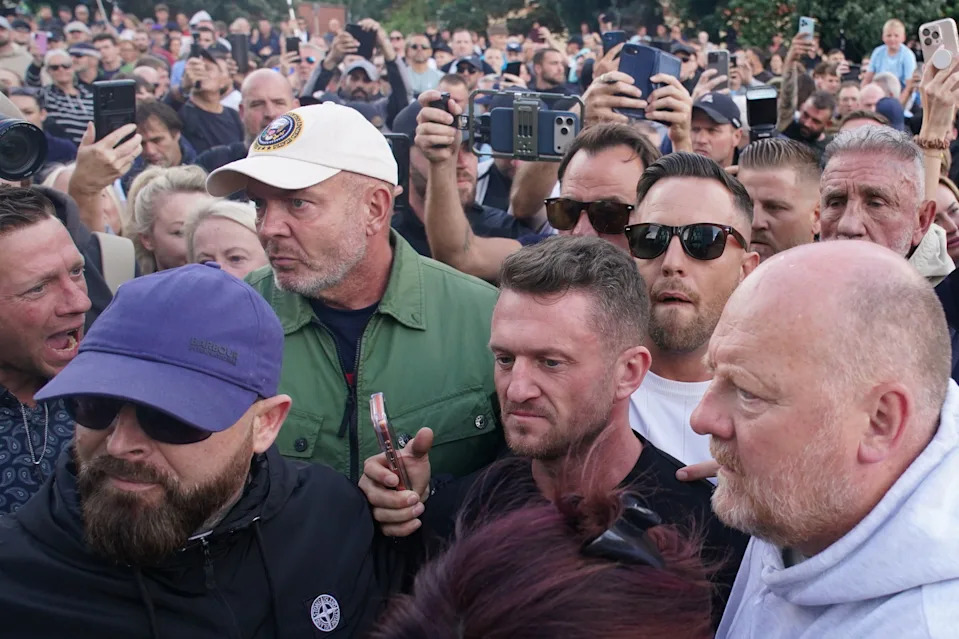 Još Šestoro Optuženo Posle Nereda Na Protestu U Southamptonu Nakon Ubistva Henryja Nowaka
