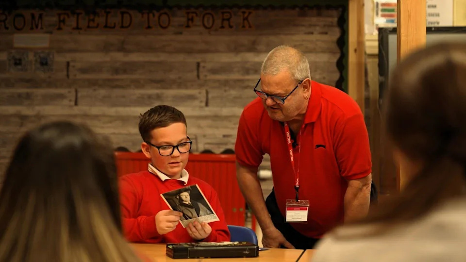 ‘My Great-Grandad Saved Your Life’ — Aberfan Survivor Recognises Rescuer’s Photo During School Visit