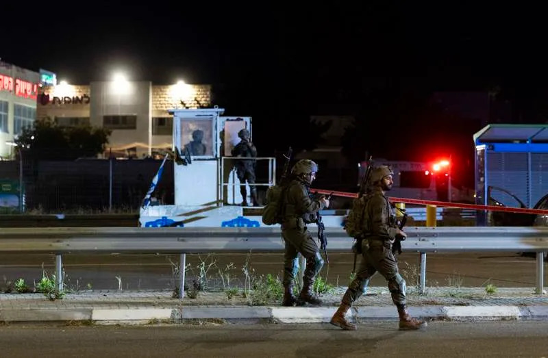 Sumnja na napad vozilom kod raskrsnice Efrat — jedan povređen, osumnjičeni priveden