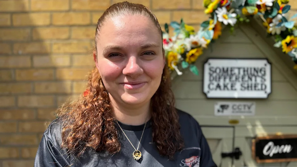 Cake Sheds Bring Bakers Up to £1,000 a Week — Council Licence Review Threatens the Trend