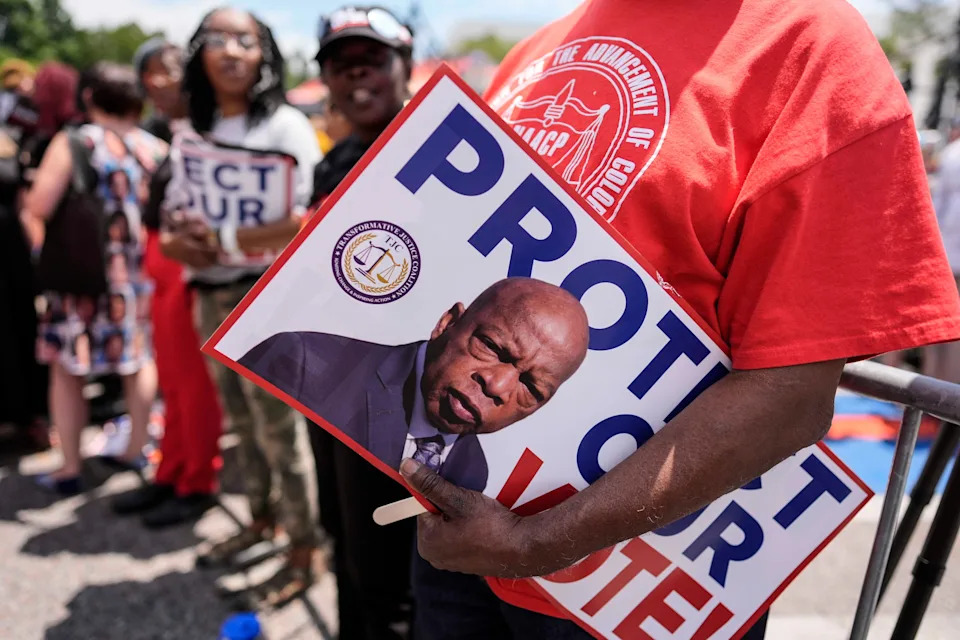 From Congress to City Hall: Redistricting Fight Shifts to State Legislatures and Local Bodies