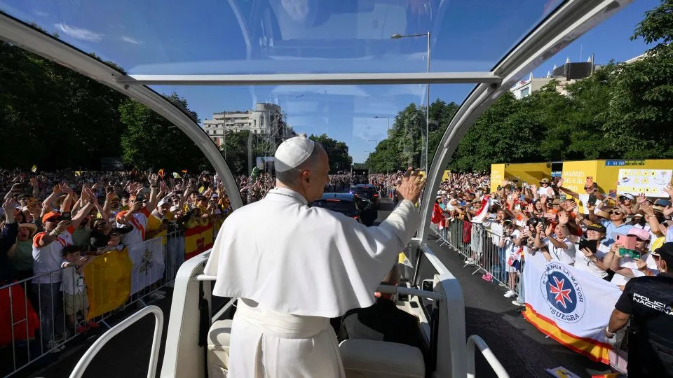 Pope Leo XIV’s Spain Visit: Calls for Peace, Focus on Migrants and a Cultural Moment with Bad Bunny