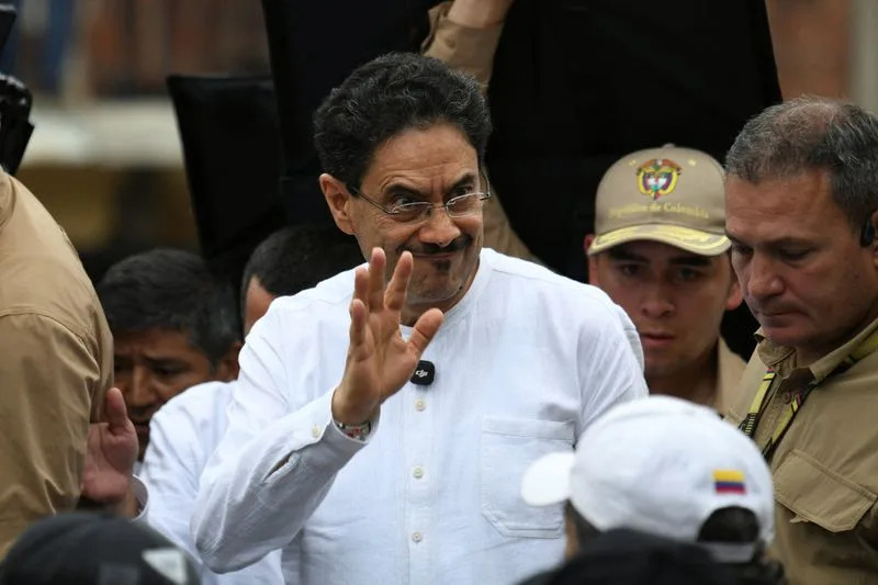 Colombia Set For June 21 Runoff After Cepeda Concedes; 'The Tiger' De La Espriella Leads