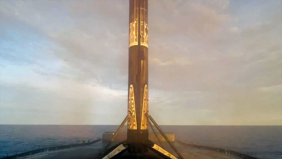 SpaceX Postavio Novi Rekord Ponovne Upotrebe: Booster 1067 Po 35. Put Vratio Na Zemlju