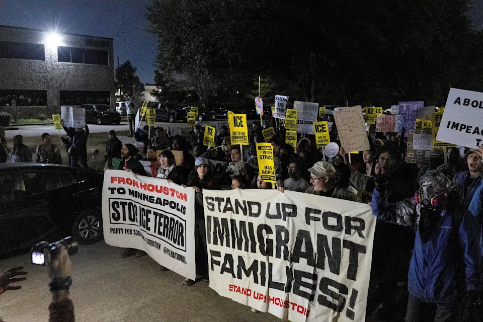 Pennsylvania Democrats Unveil 'ICE Out' Package After Senate Approves Potential $70B DHS Boost