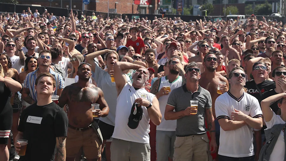 Late-Night World Cup: Can Pubs Stay Open for Early-Morning Kick‑Offs?